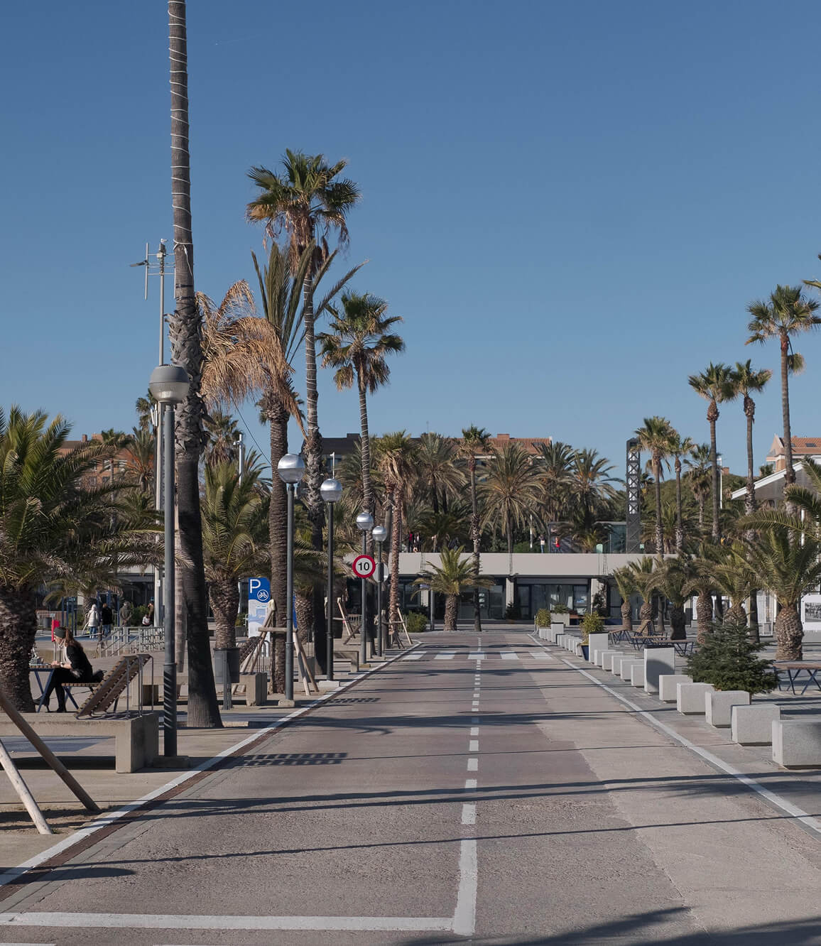 Dues hores de pàrquing gratuït al Port Olímpic de Barcelona | Restaurant Nuara